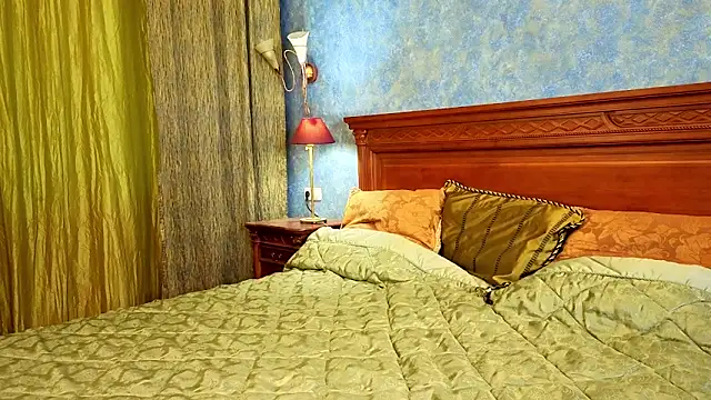 NadiaGnegy's cam snapshot