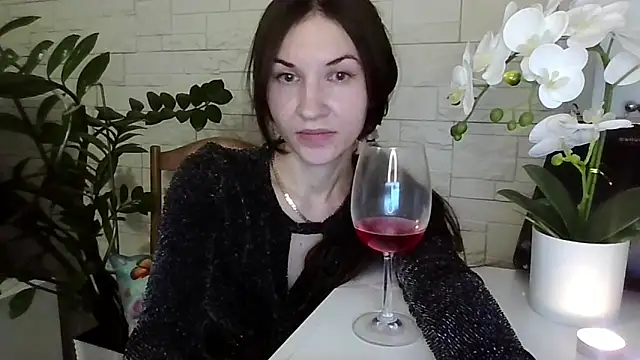 JuliaLovely's cam snapshot