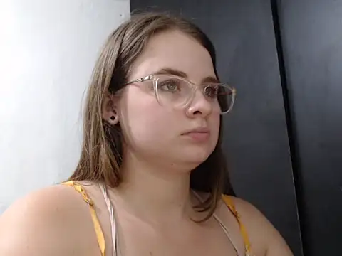 HellenMiyer1111's cam snapshot