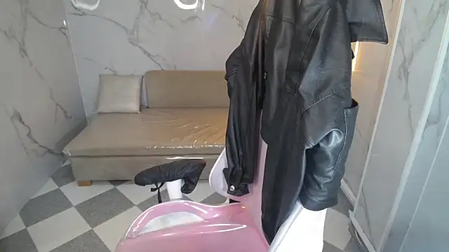 skeler_lovd_b_'s cam snapshot