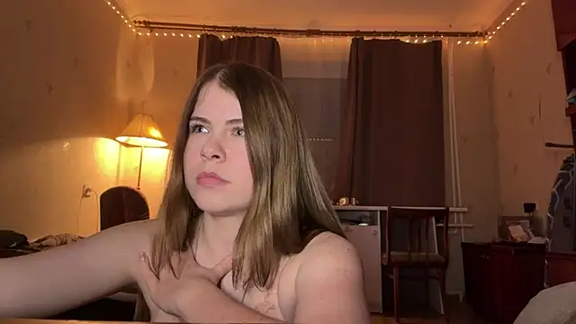 MaevAmy's cam snapshot