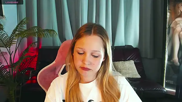 FallenLane's cam snapshot