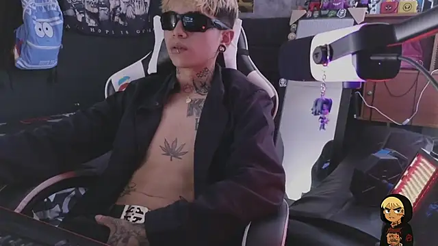 AcidMilo's cam snapshot