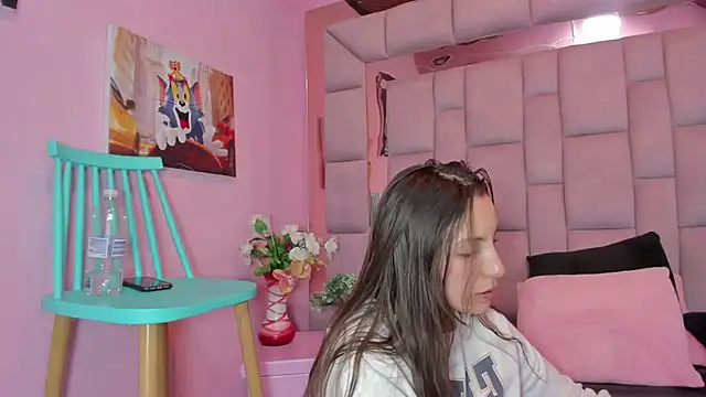 paula_miler1's cam snapshot