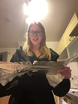 RosieLovexoxx's cam snapshot