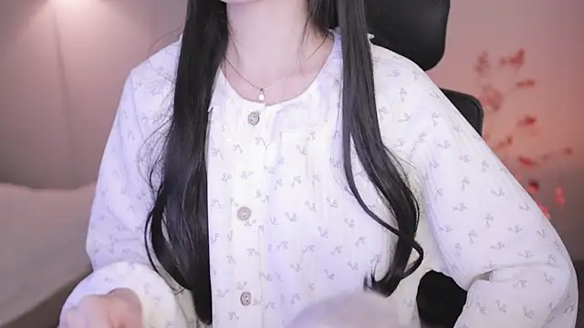 SpiderIily's cam snapshot