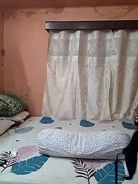 Cute-richa1's cam snapshot