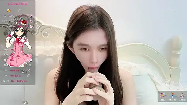 Yaooooo-Y live sex cam