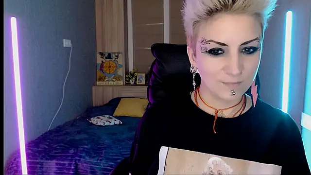 Sweet-n-Strong live sex cam