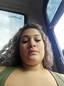 Sara_smiiith211 live sex cam