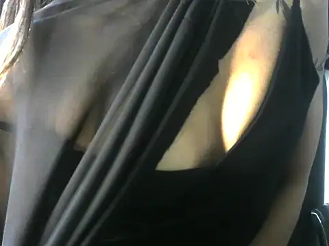 call_me_babyy's cam snapshot