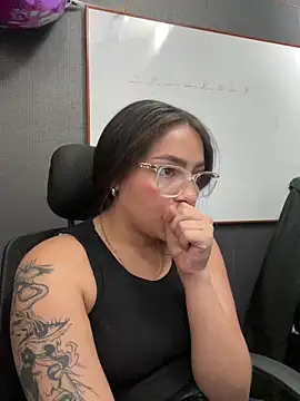 Alyha_Cortes live sex cam