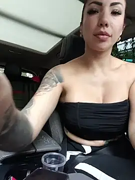 Sarahlove_90's cam snapshot