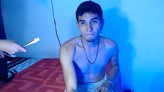 the_skinny_one live sex cam