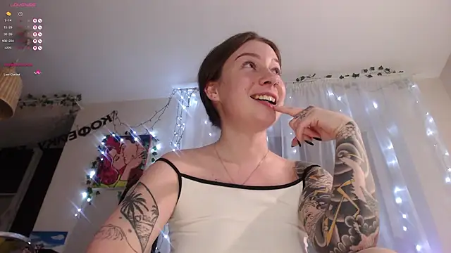 Debrawild live sex cam