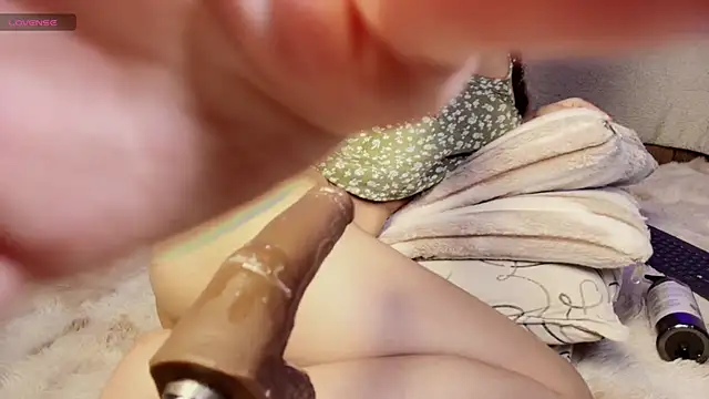 Madeline_Dreams live sex cam