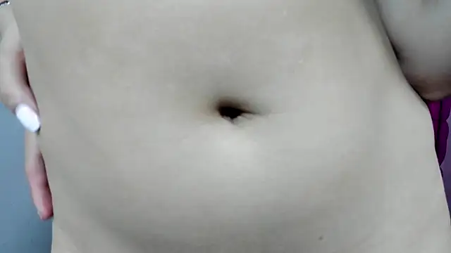 LauraSweet-'s cam snapshot