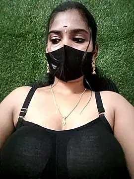 Nithyatamil's cam snapshot