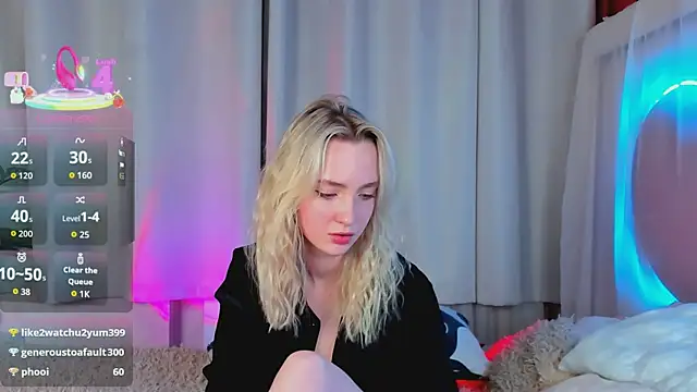 EllaBloom's cam snapshot