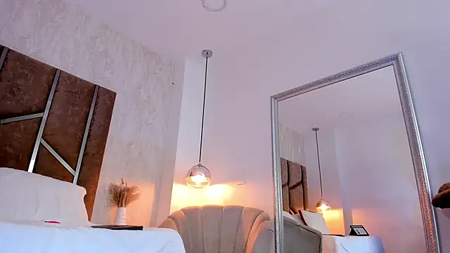 Martinaa_Jones_'s cam snapshot