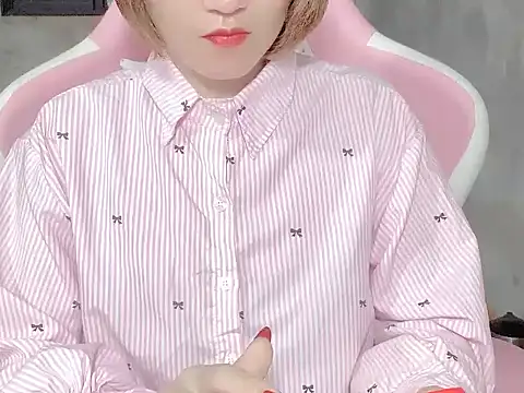 TranOanh999's cam snapshot