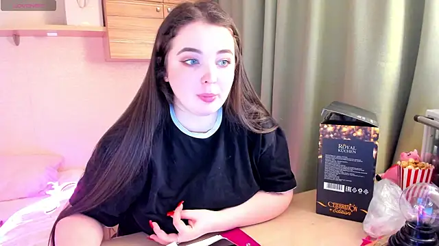 Alice_next_door live sex cam