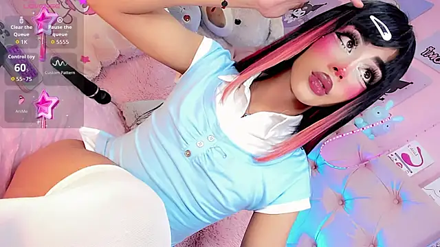Cute_Roxxy live sex cam