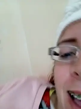 Sondosa3's cam snapshot