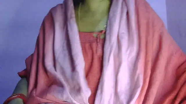 Pooja-suman's cam snapshot