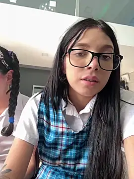 l0lita_sweet live sex cam