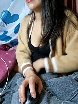 Xiu-L's cam snapshot