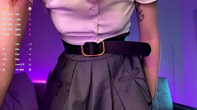 BlondeBun's cam snapshot