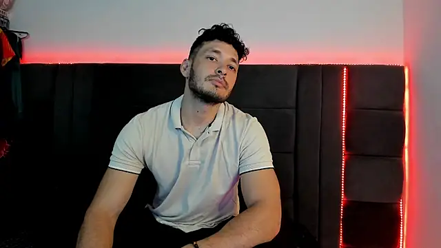 alejandro__2 live sex cam