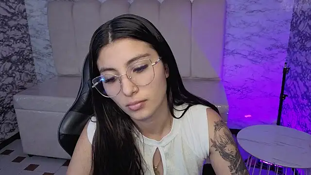 Cristal_love_v's cam snapshot