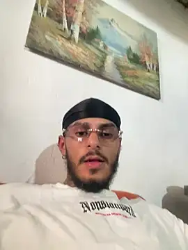 liyamjunior's cam snapshot