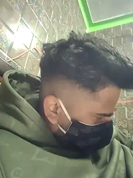 MrCurioX's cam snapshot