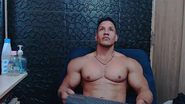 viktor_herrera's cam snapshot