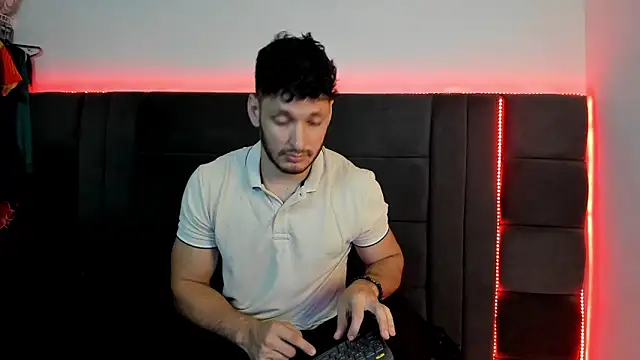 alejandro__2's cam snapshot