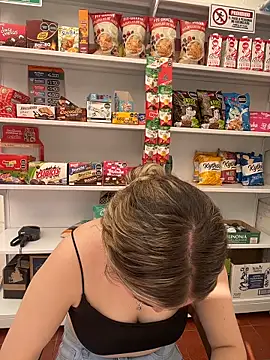 imlindapink live sex cam