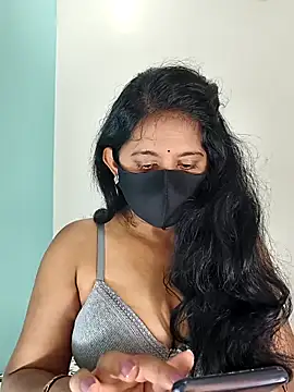 Your-Vedika live sex cam