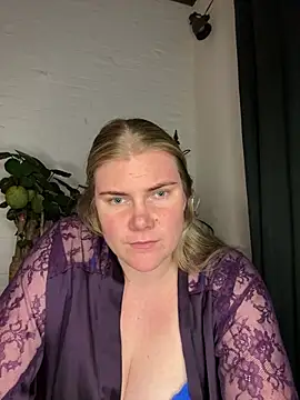 SexyBlondJoanna live sex cam