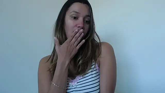 KaylaHosk live sex cam