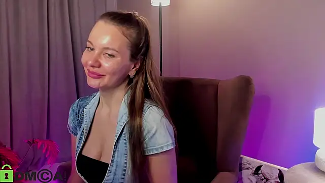 Katrina_Jones_'s cam snapshot