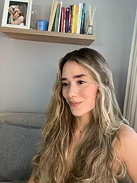 FridaKlein live sex cam