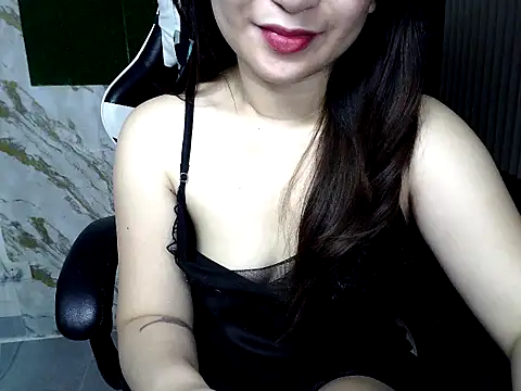 Mia_2022's cam snapshot