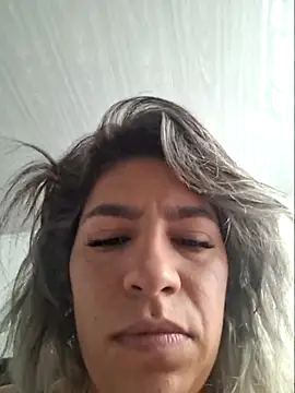 Ambar_Cortes's cam snapshot