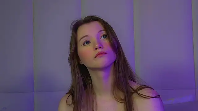 KeiraAsti's cam snapshot