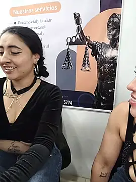 _Sarah-Office1's cam snapshot