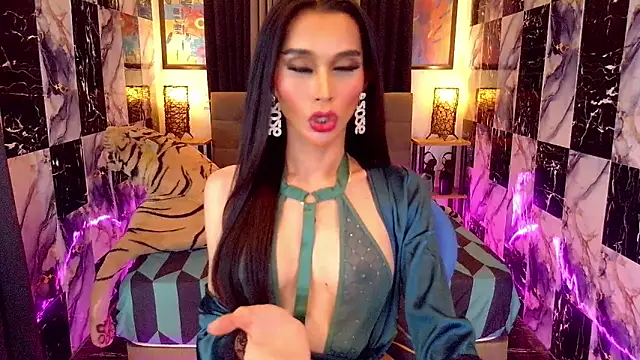 SeductiveSamanthaTS live sex cam