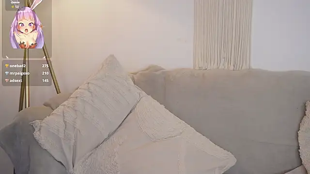 bunnycuteshy's cam snapshot